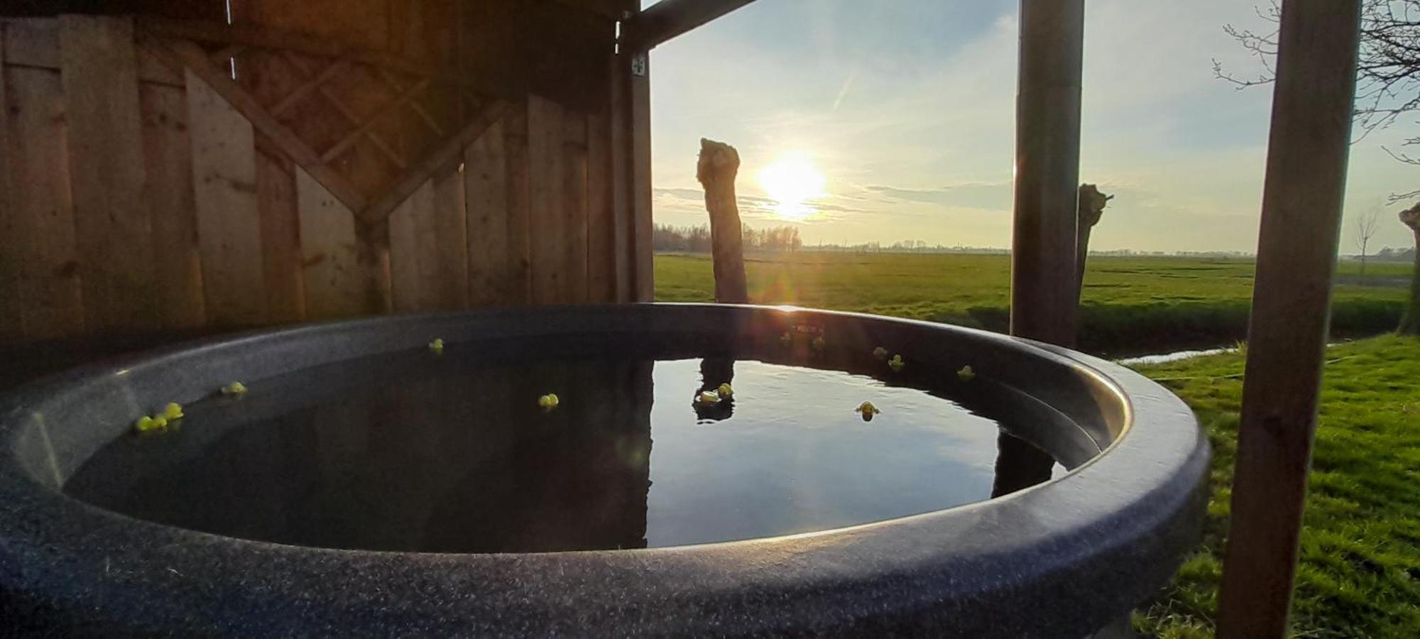 Stacaravan Op De Paardenboerderij Sneek Exterior foto